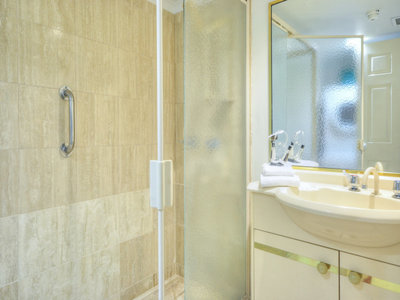 2 Nineteenth Avenue, Palm Beach