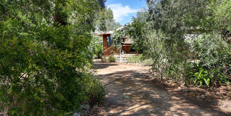 39 Hurley Street, Longwood