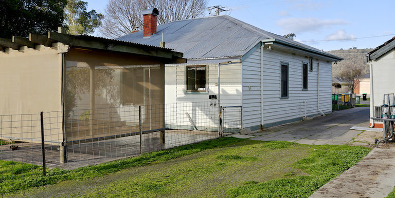 40 Weir Street, Euroa