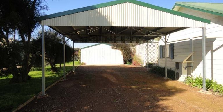 886 Downs Road, Violet Town