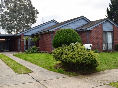 21 Lewisham Close, Hampton Park