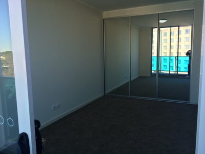 701 / 1-5 weston st, Rosehill