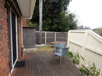 8 Nurla Court, Frankston