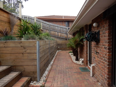 8 Nurla Court, Frankston