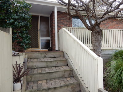 8 Nurla Court, Frankston