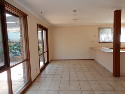 21 Lewisham Close, Hampton Park