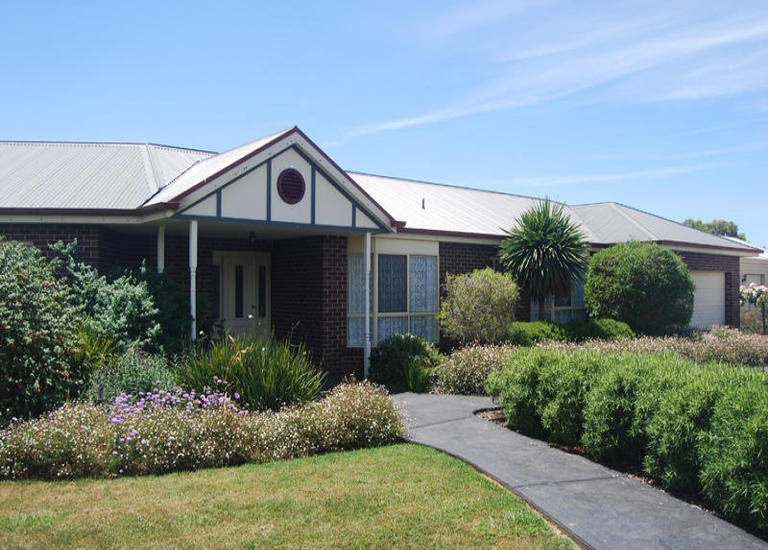14 Burns Road, Portland