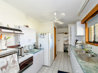 4 Cullen Avenue, Torquay