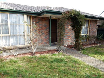 4 Dewpoint Cres, Hampton Park