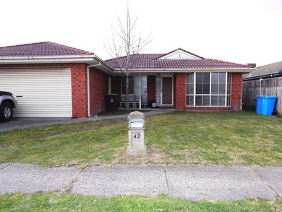 42 Bluegum Way, Hampton Park