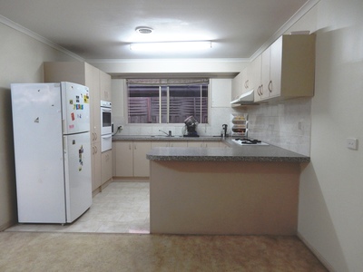 42 Bluegum Way, Hampton Park