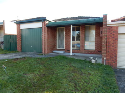 5 The Mews, Hampton Park
