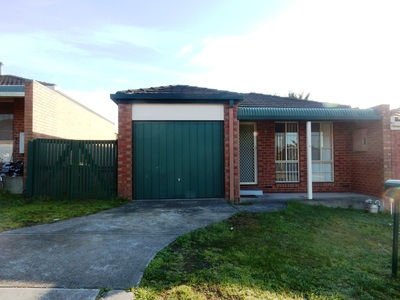 5 The Mews, Hampton Park