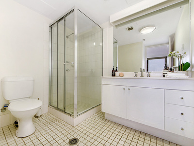 7th floor / 973  GOLD COAST HWY, Palm Beach