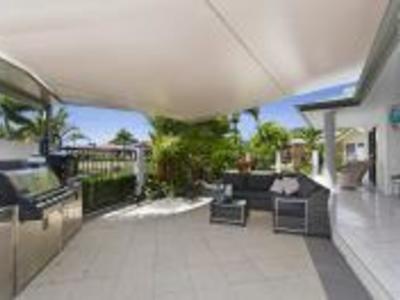 182 River Park Drive, Annandale
