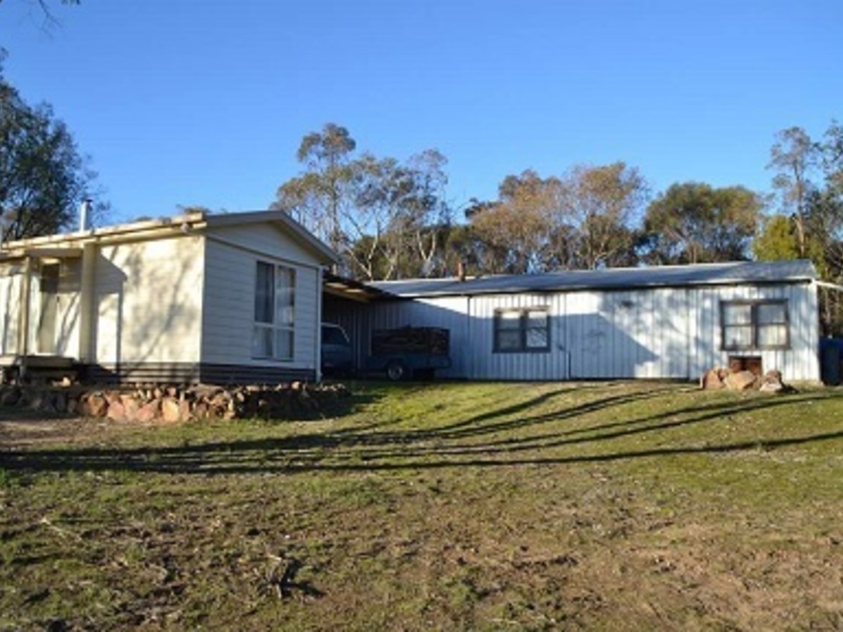 206 Griffiths Track, Glenrowan