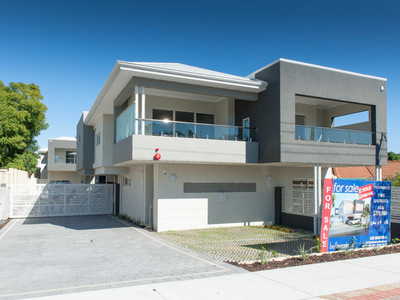 2/57 Coode Street, Bayswater