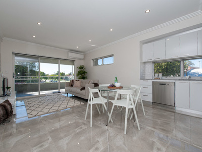 2/57 Coode Street, Bayswater