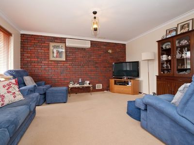 27B Risley Way, Carine
