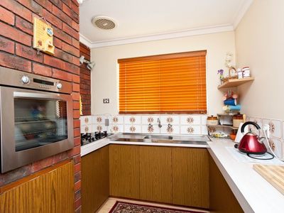 27B Risley Way, Carine
