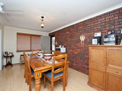 27B Risley Way, Carine