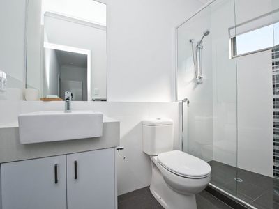Apartment 5/3 Leeder Street, Glendalough