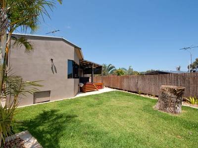 42 Turnbull Way, Trigg