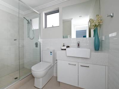 *2/10 Swanston Street, Yokine