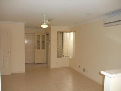 *43C Shelbred Way, Westminster