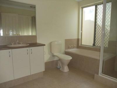 *43C Shelbred Way, Westminster