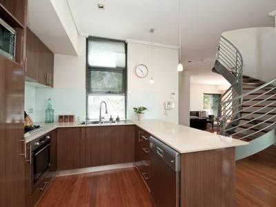 2/313 Oxford Street, Leederville