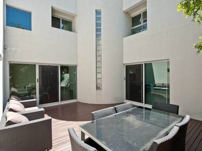2/313 Oxford Street, Leederville