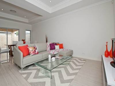 11C Woodchester Road, Nollamara