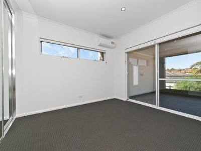 3/90 Albert Street, Osborne Park
