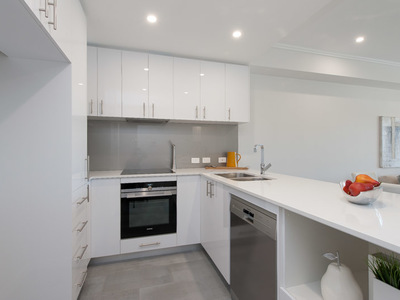 *1/95 Flora Terrace, North Beach