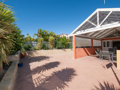 6 Meadowbank Gardens, Hillarys