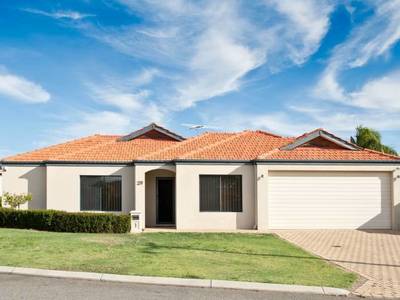 *29A Montrose Way, Nollamara