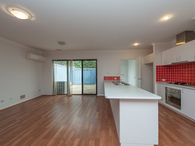 *29A Montrose Way, Nollamara