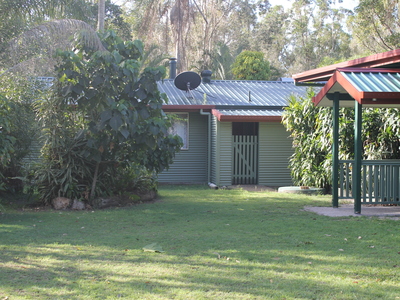 2 / 53 Valfern court, Dundowran Beach
