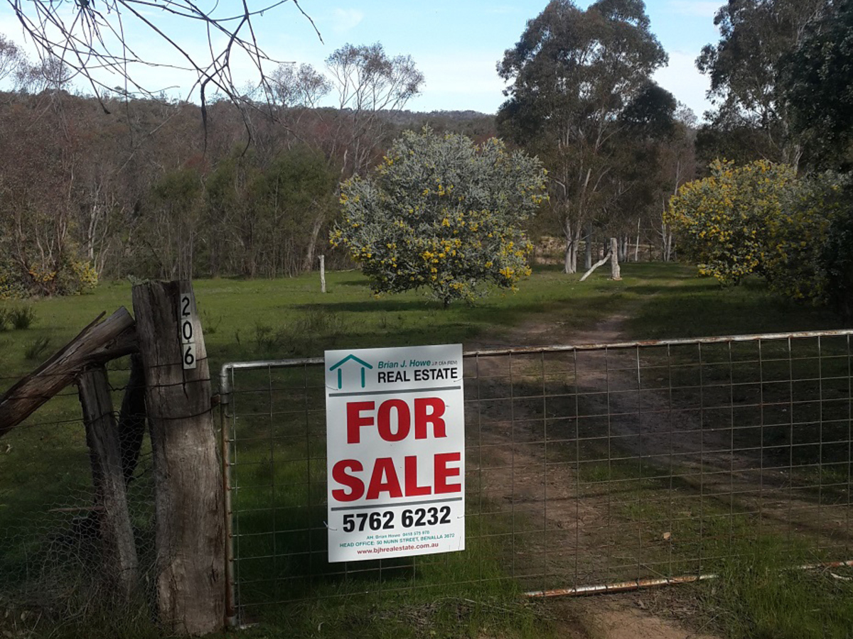 206 Griffiths Track, Glenrowan