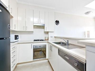 420 / 3 Bechert Road, Chiswick