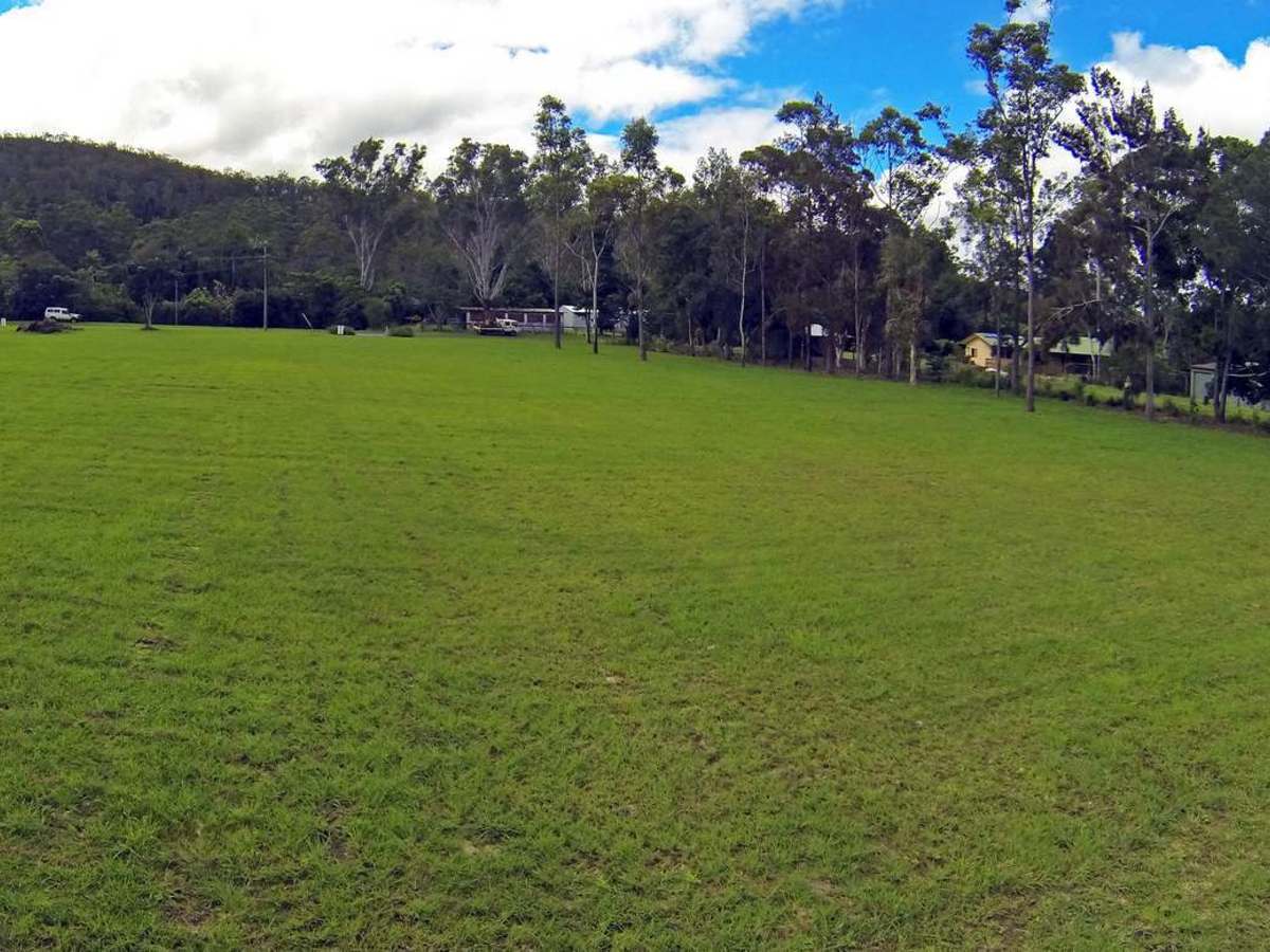 Carrington Road, Atherton