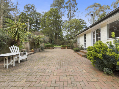 12 Ryans Parade, Mount Macedon