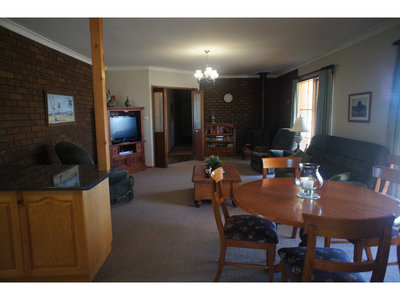 104 Rogersons Road, Horsham
