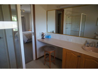 104 Rogersons Road, Horsham