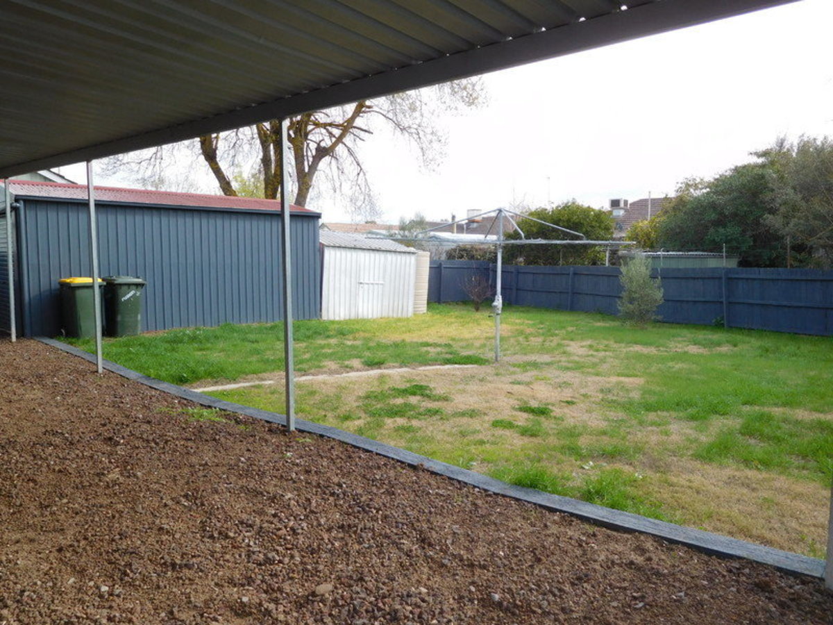 4 Crump Street, Horsham