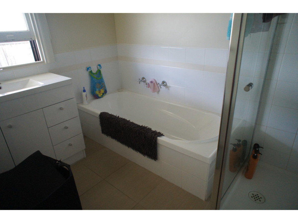 1 Don Street, Horsham