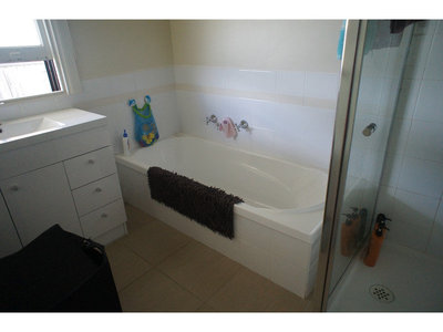 1 Don Street, Horsham