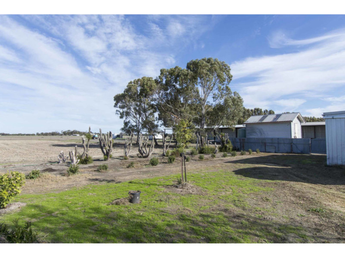 47 Butlers Road, Horsham