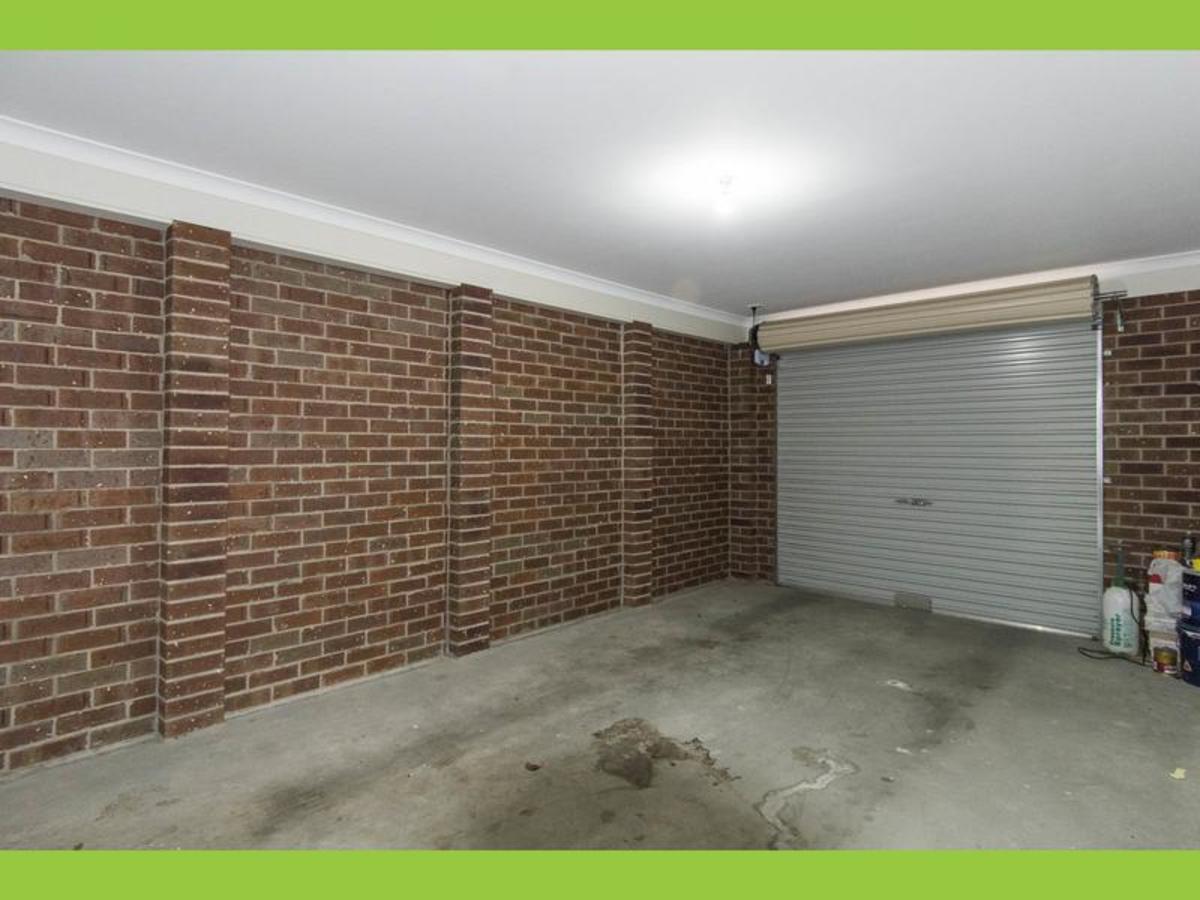 17 Lawson Close, Horsham